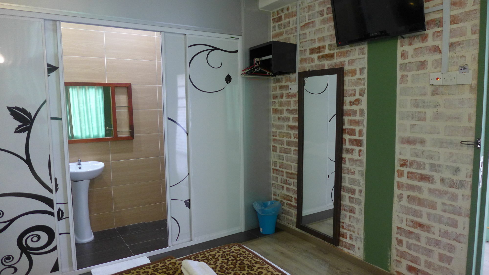 Capital O 90754 Gopeng Inn Ipoh Extérieur photo